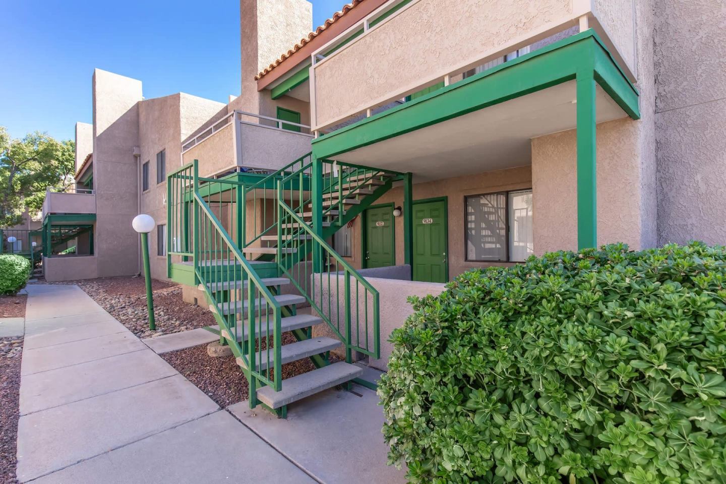 Broadmoor Apartments Image 13