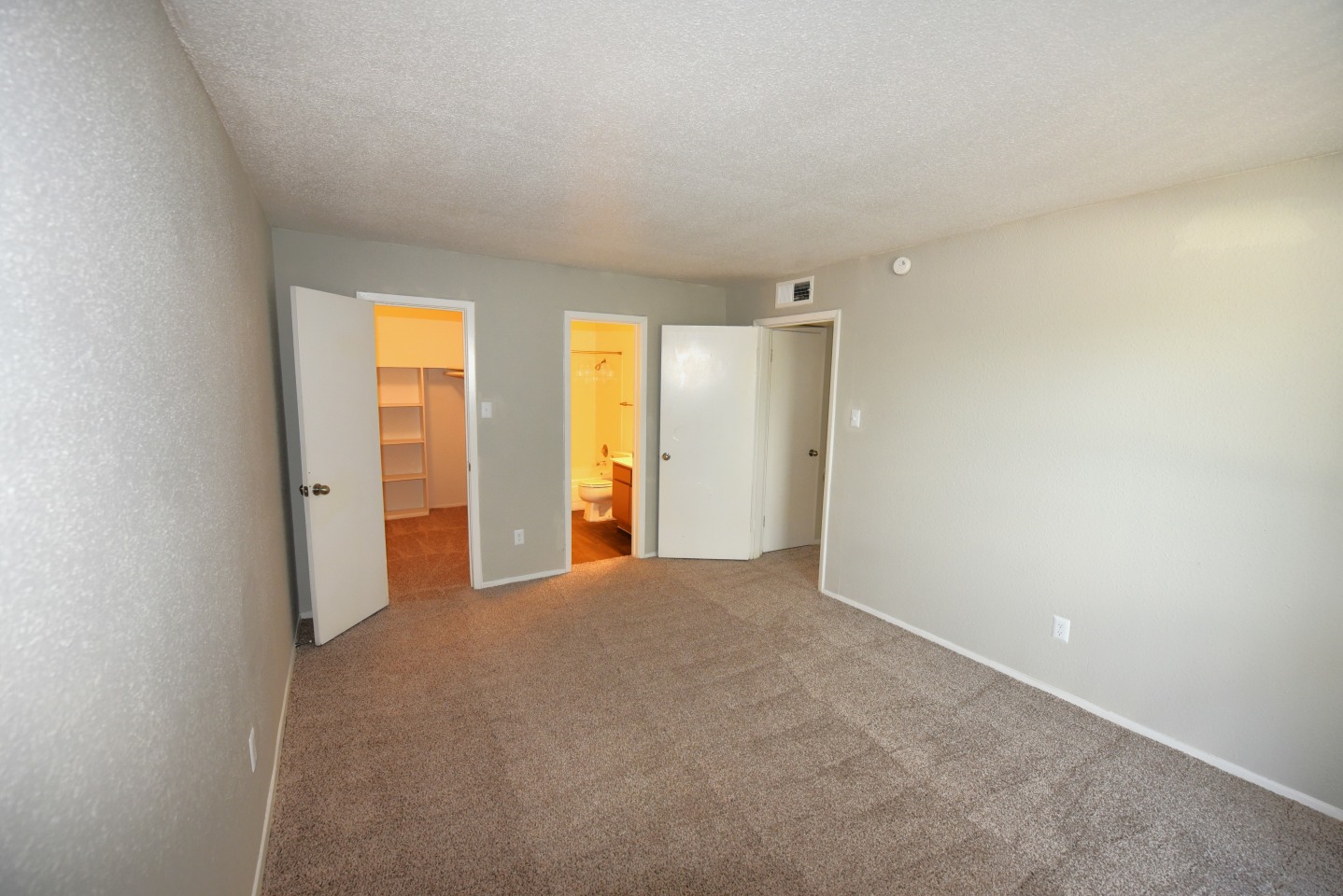 Mariposa Flats Image 7
