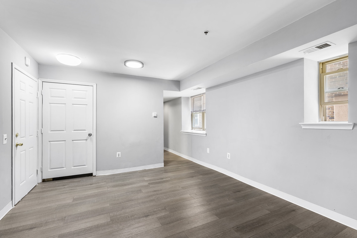 Edgewood Apartments Image 16