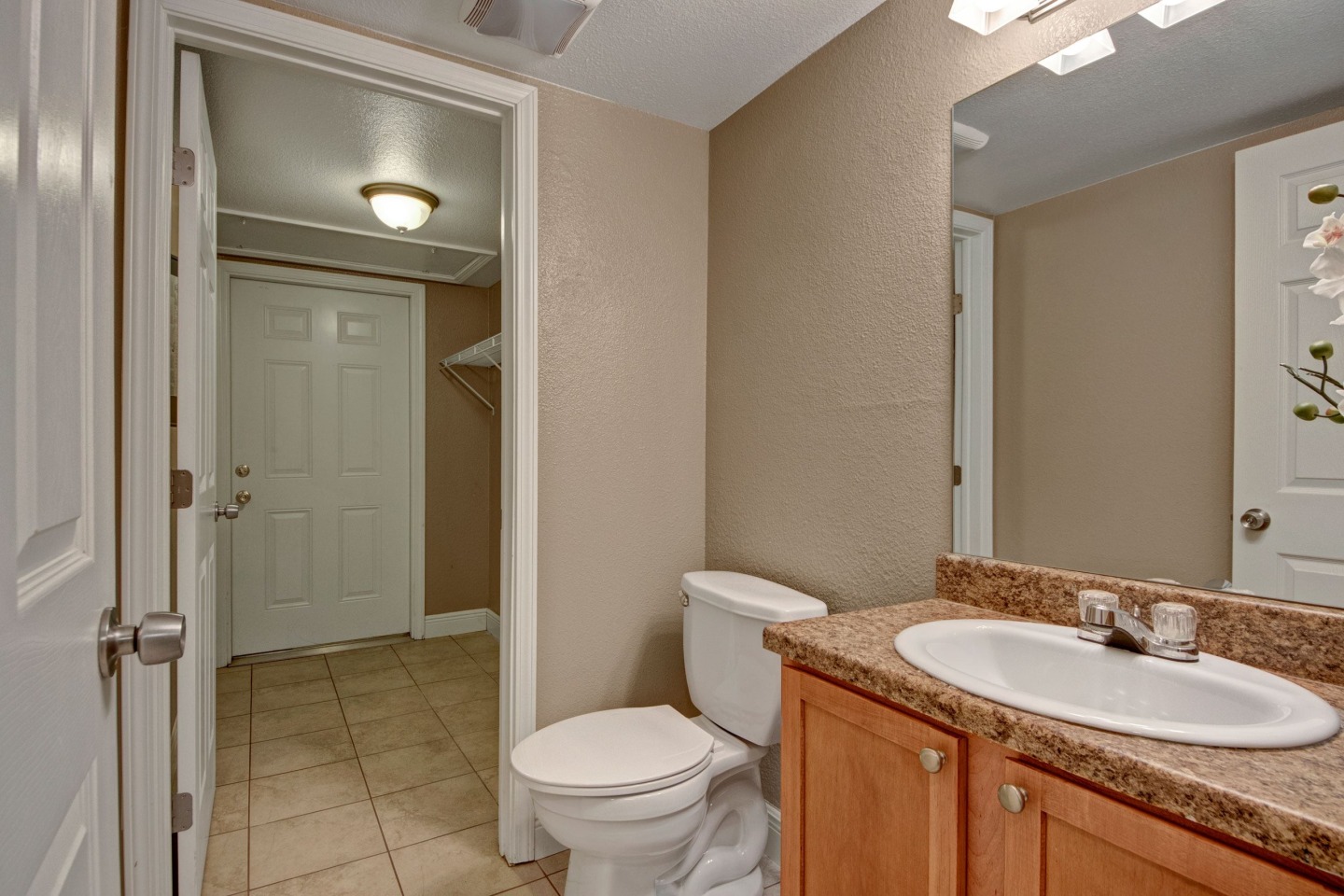 Las Colinas Image 5