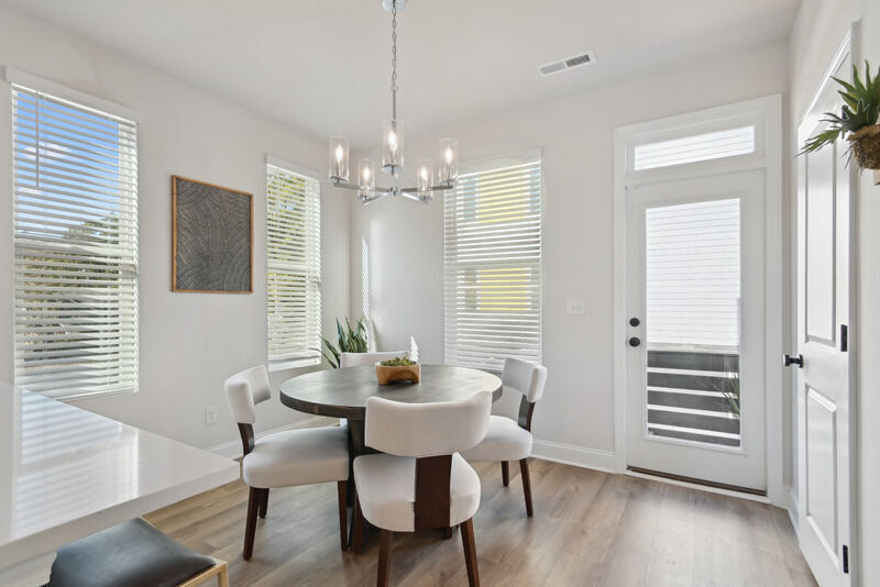 Enderly Towns Townhomes Image 5