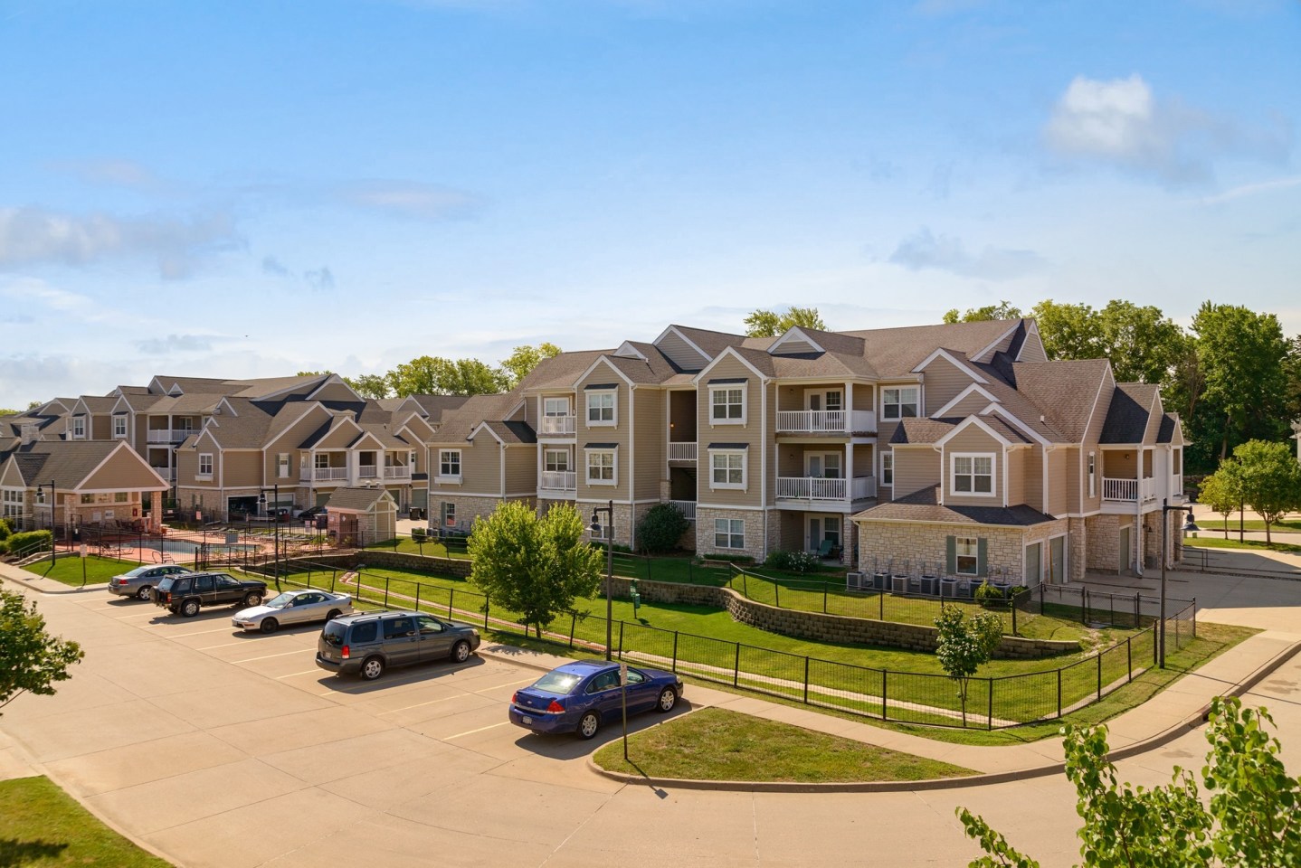 Mansions at Jordan Creek Image 4