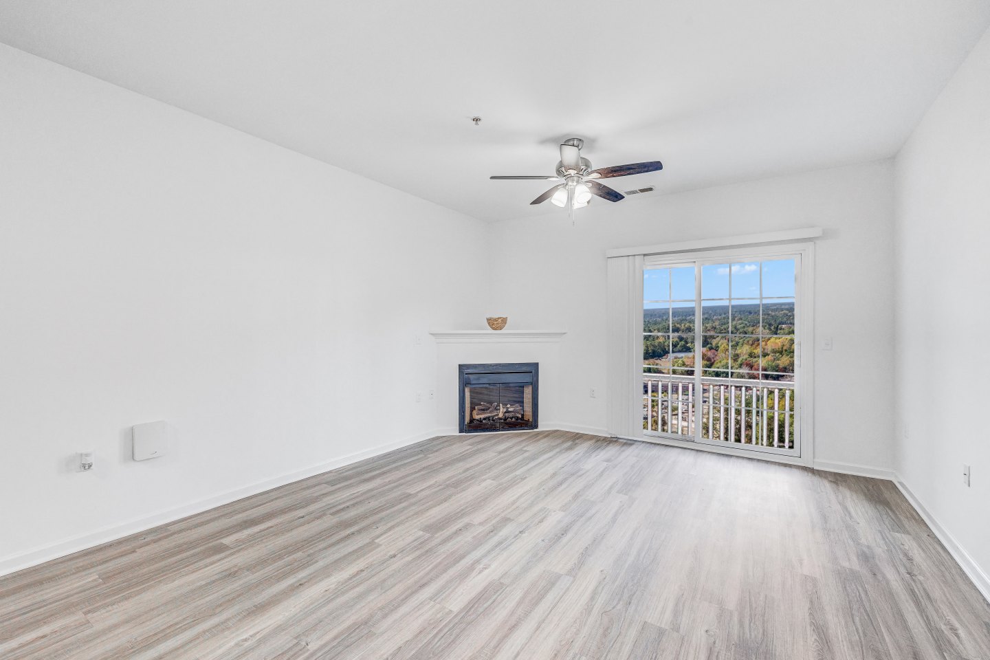Flats at Leland Image 65