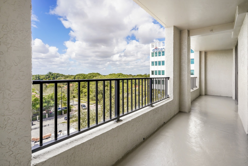 Gables Grand Plaza Apartments Image 68