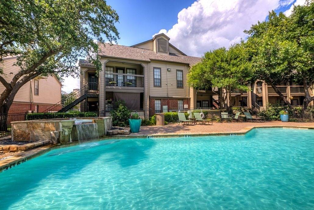 The Residence At North Dallas Image 13