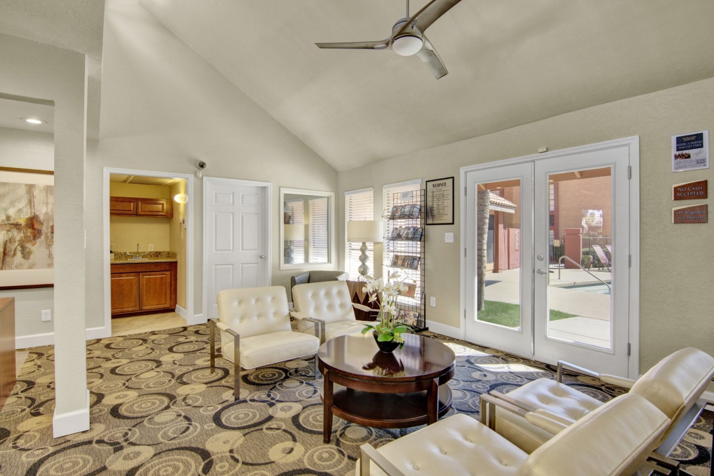 Atrium Court Apartment Homes Image 14