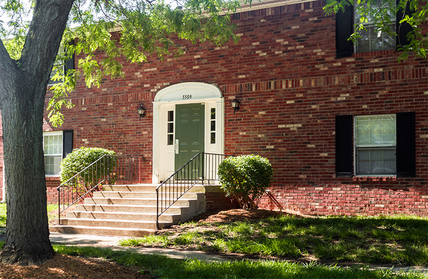 Carriage House West Image 15