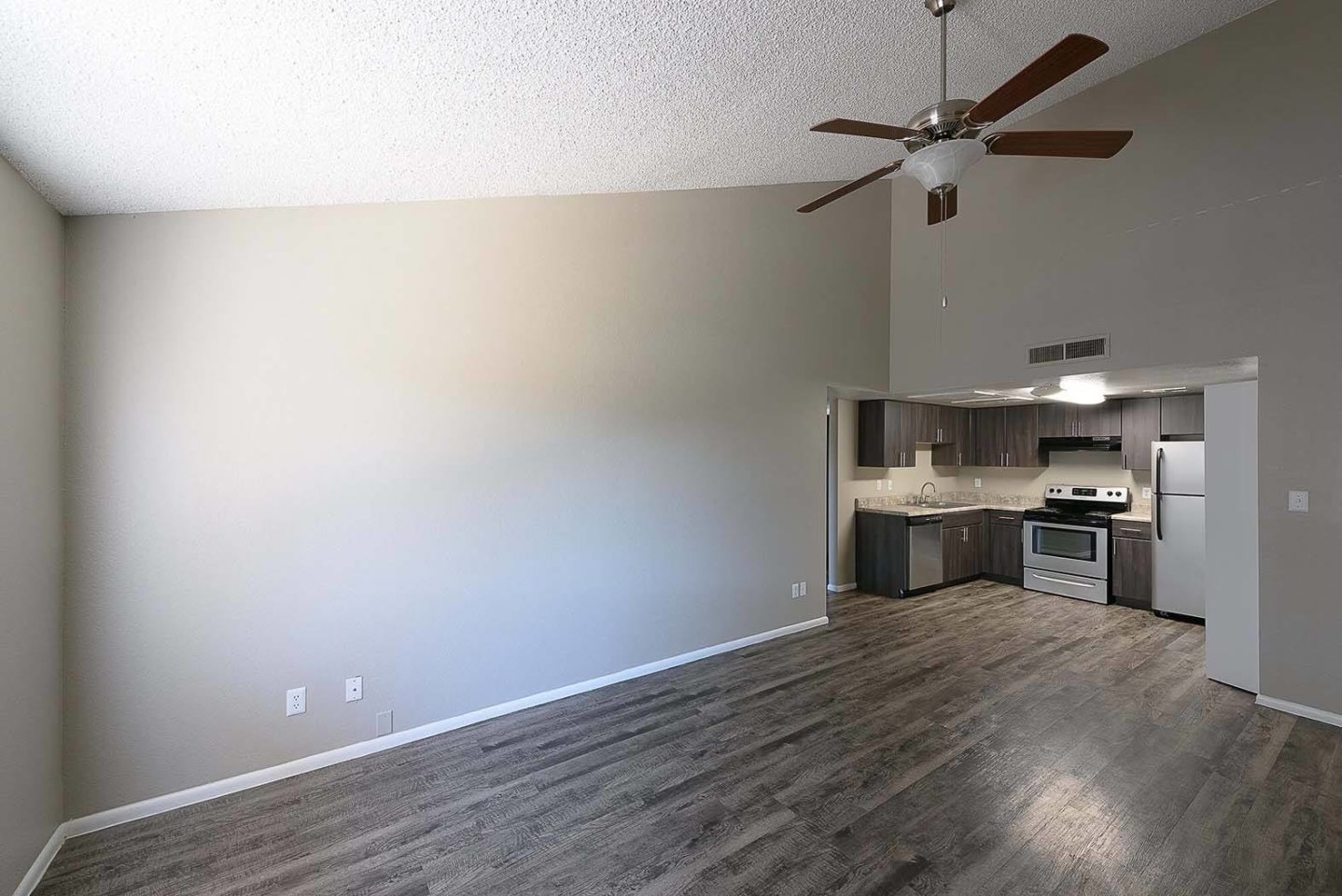 The Flats at Peoria Image 12