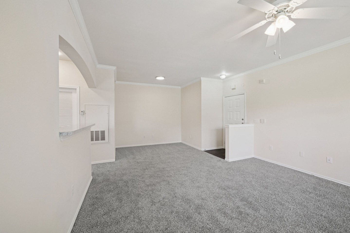 Kensington Park Apartment Homes Image 3