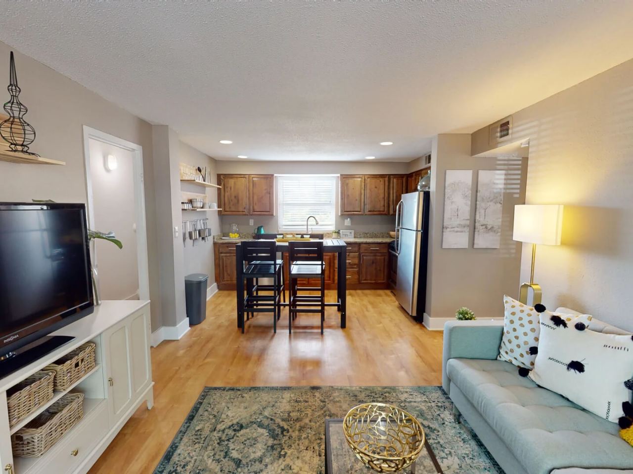 The District Apartment Homes Image 4