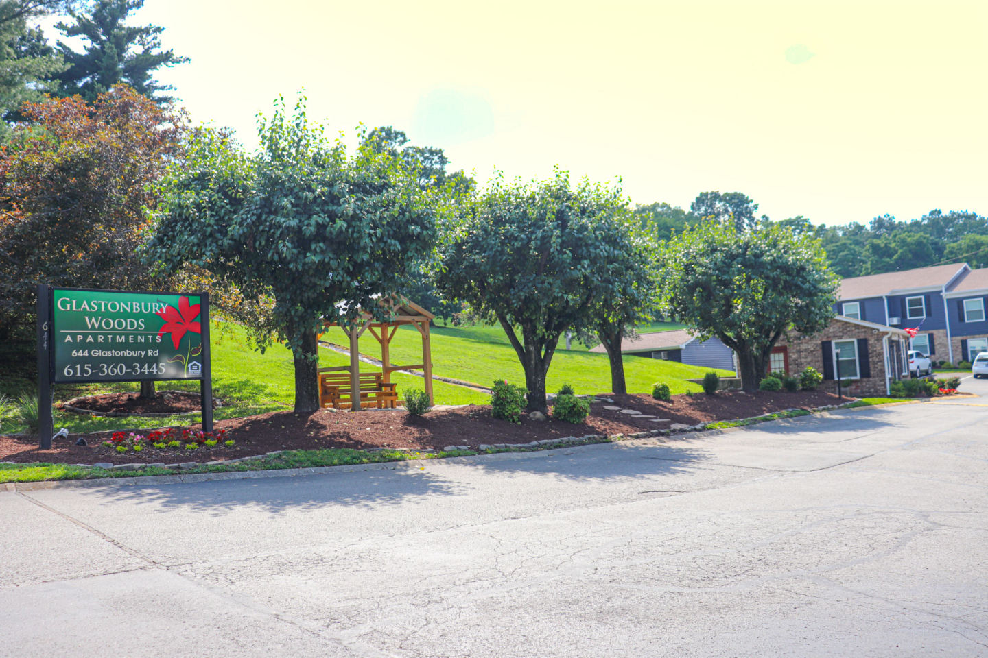 Glastonbury Woods Apartments Image 10
