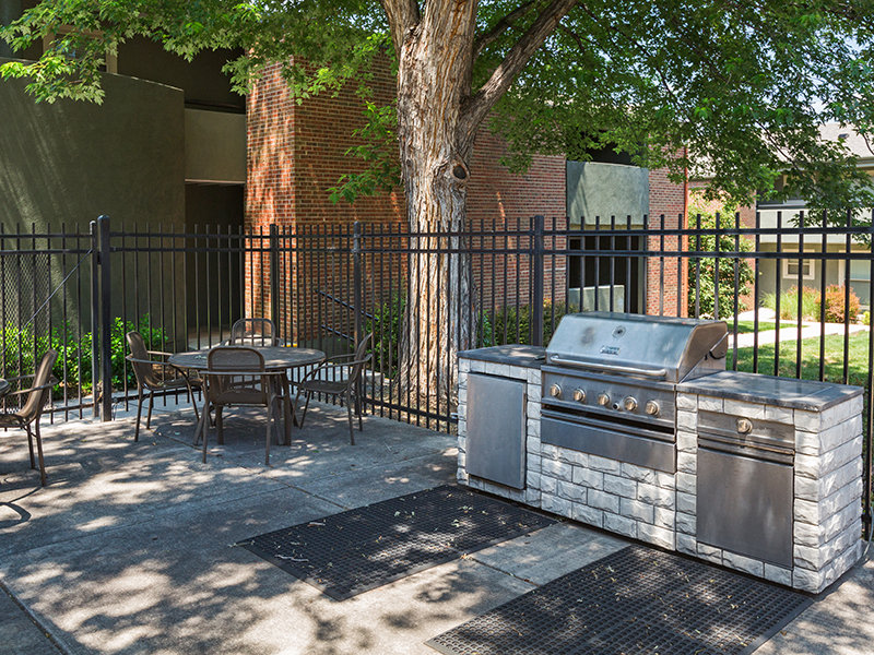 25 Broadmoor Image 19