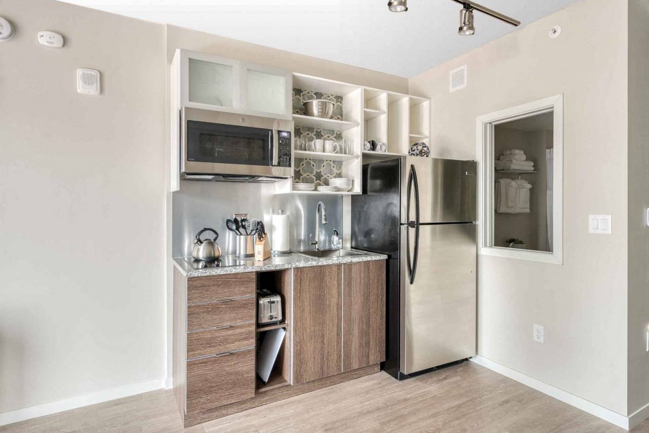 Sky Central Apartments Image 34