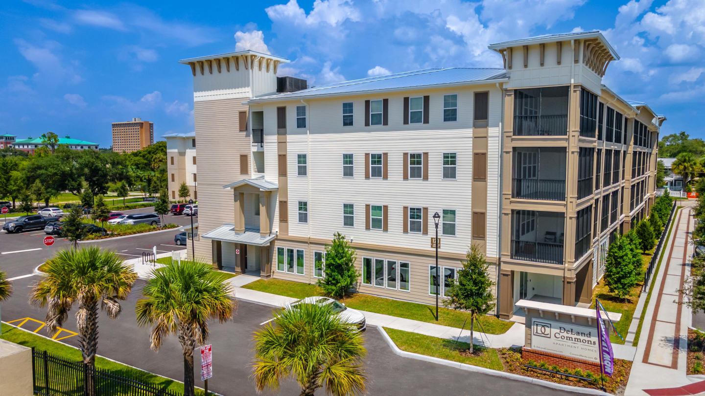 DeLand Commons Apartment Homes Image 18