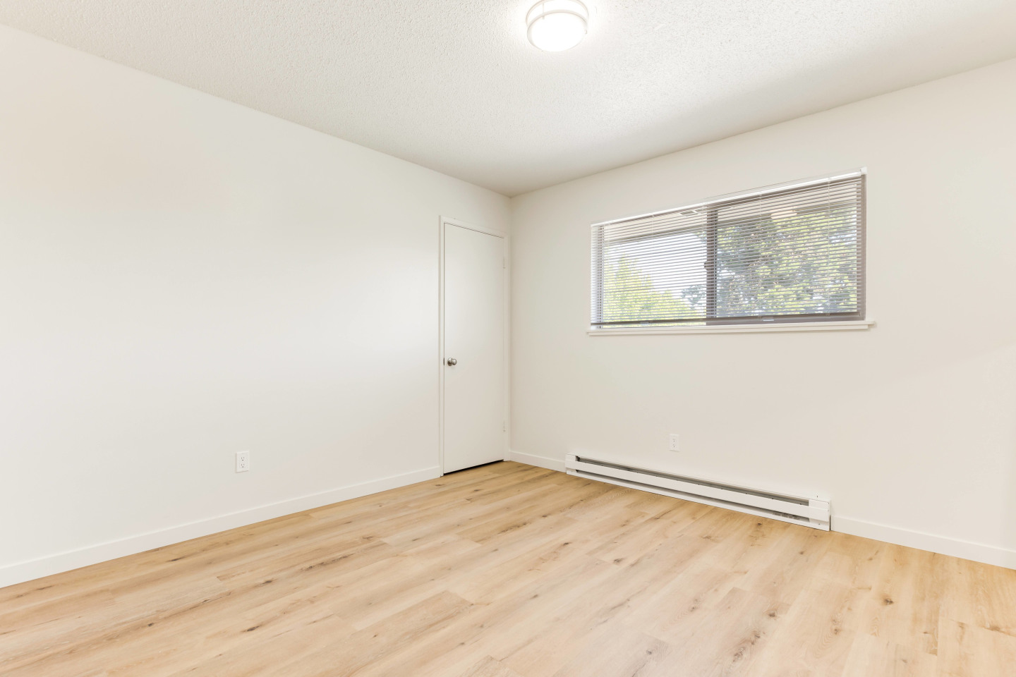 West Royal Apartments Image 17