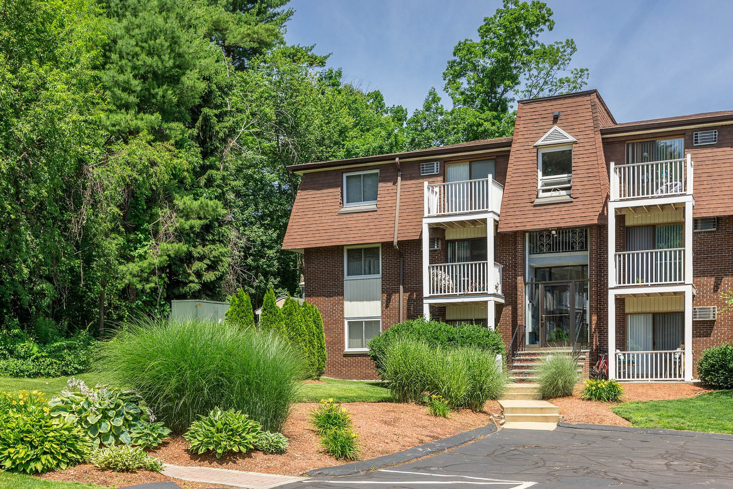 Pheasant Run Apartments Image 28