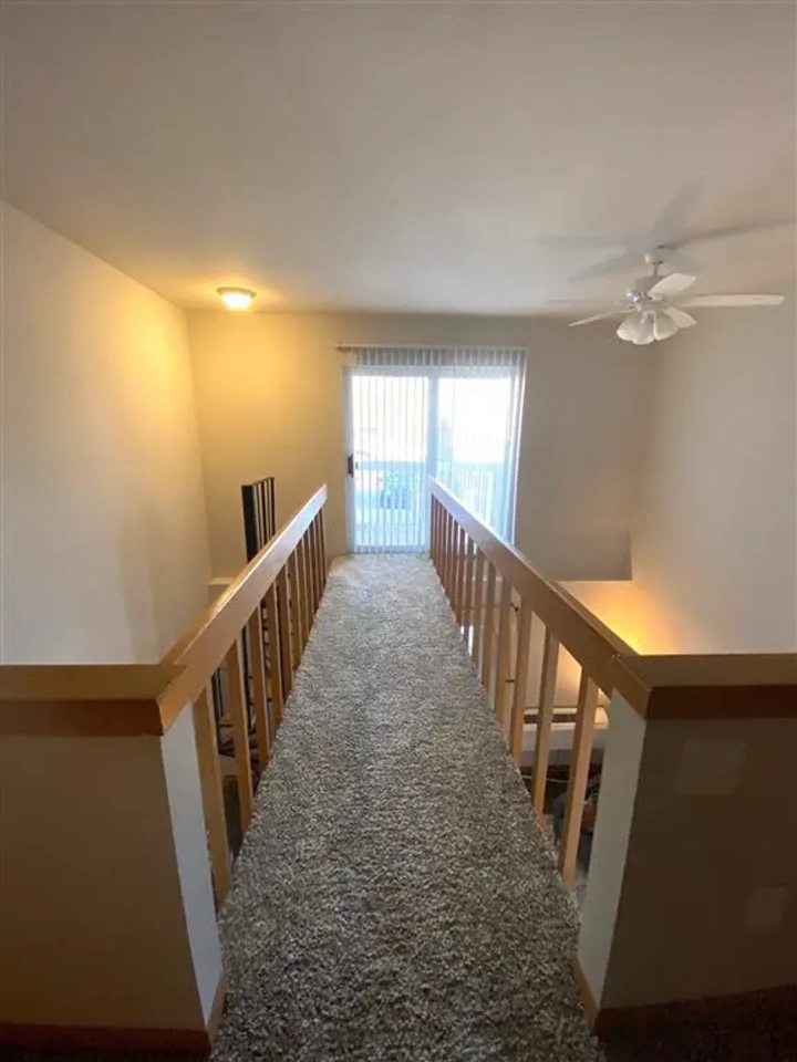 Summit Hill Apartments Image 15
