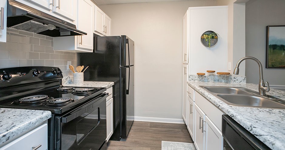 The Residences at Glenview Reserve Image 14