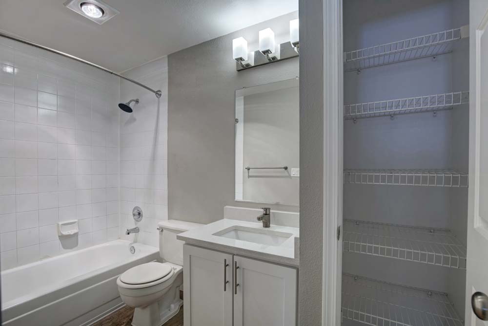 Chandlers Bay Apartments Image 8