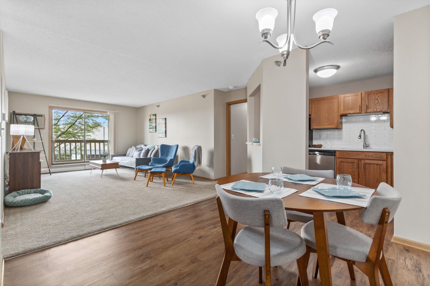 Woodridge Apartments Image 2