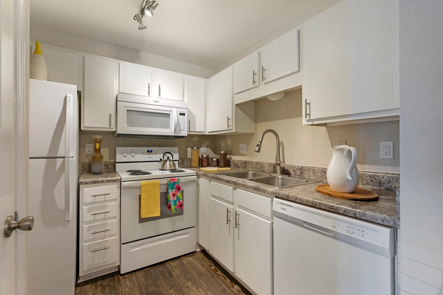 North Creek Apartments Image 7