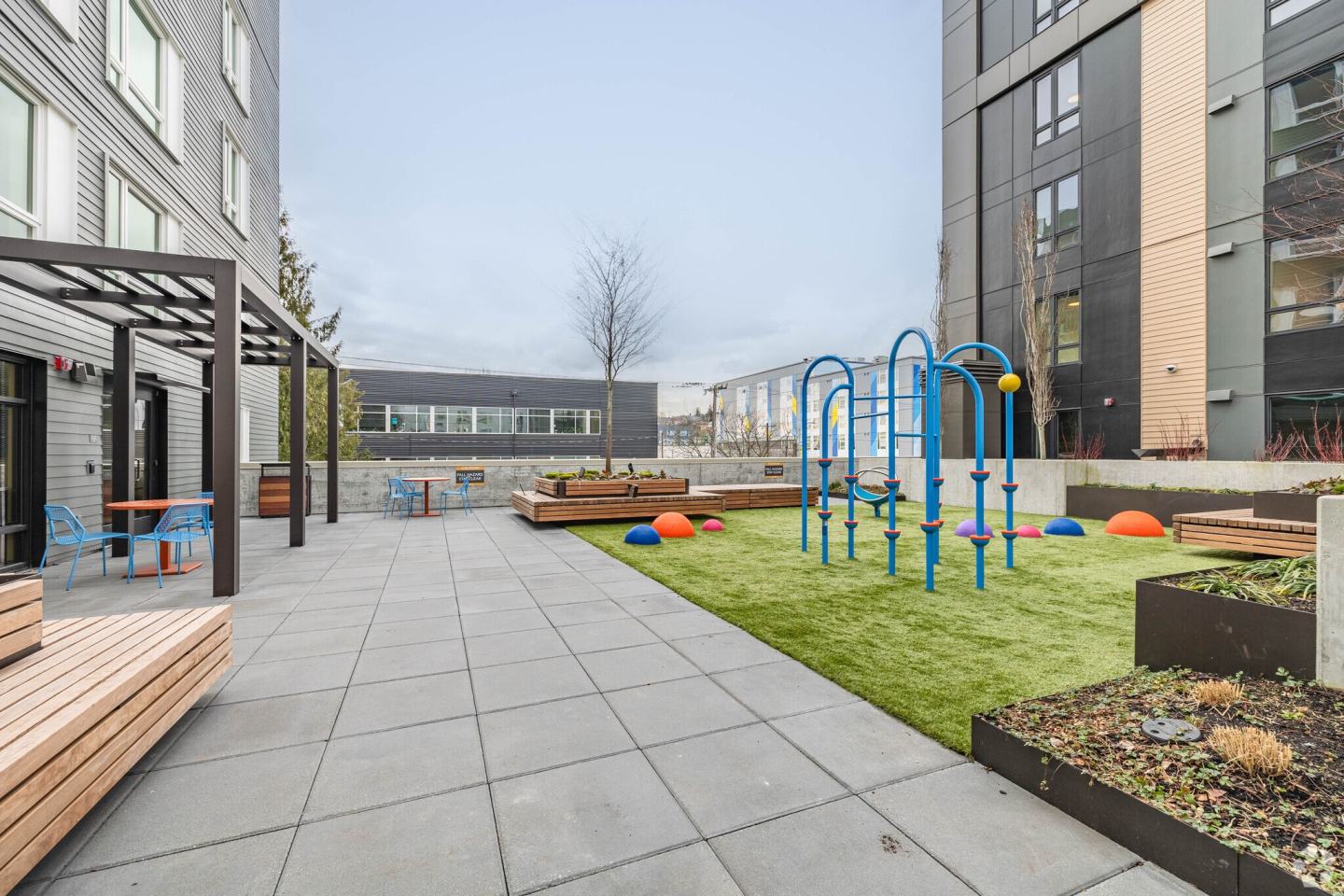 Tahoma Valley Apartments - Affordable Housing Image 12