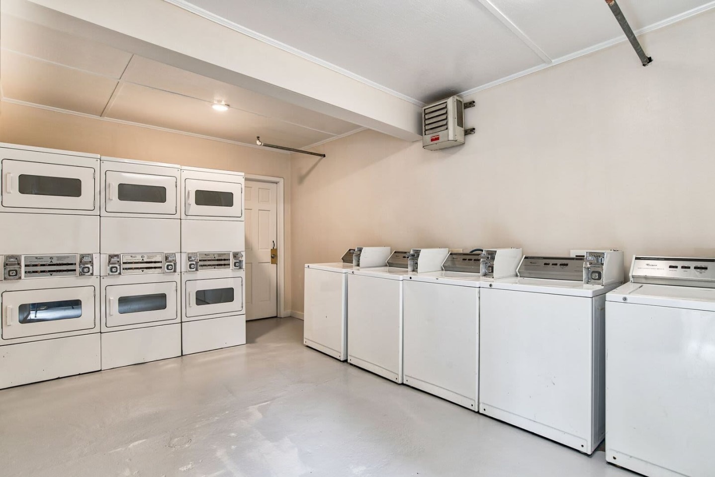 Bella 810 Image 7