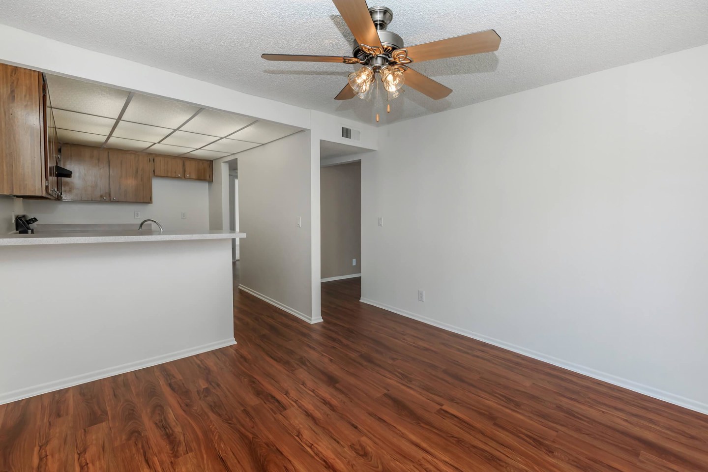Ridgewood Village Apartment Homes Image 3