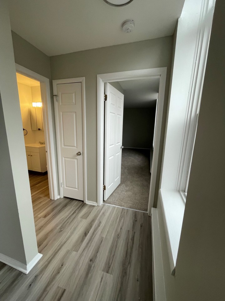 Skidmore Apartments Image 20