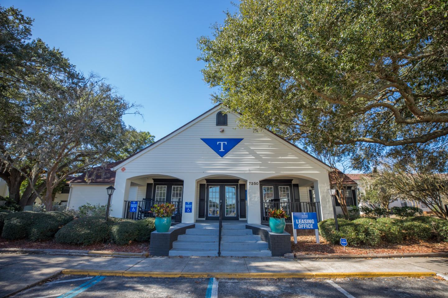 Oakview Landing Apartments Image 2