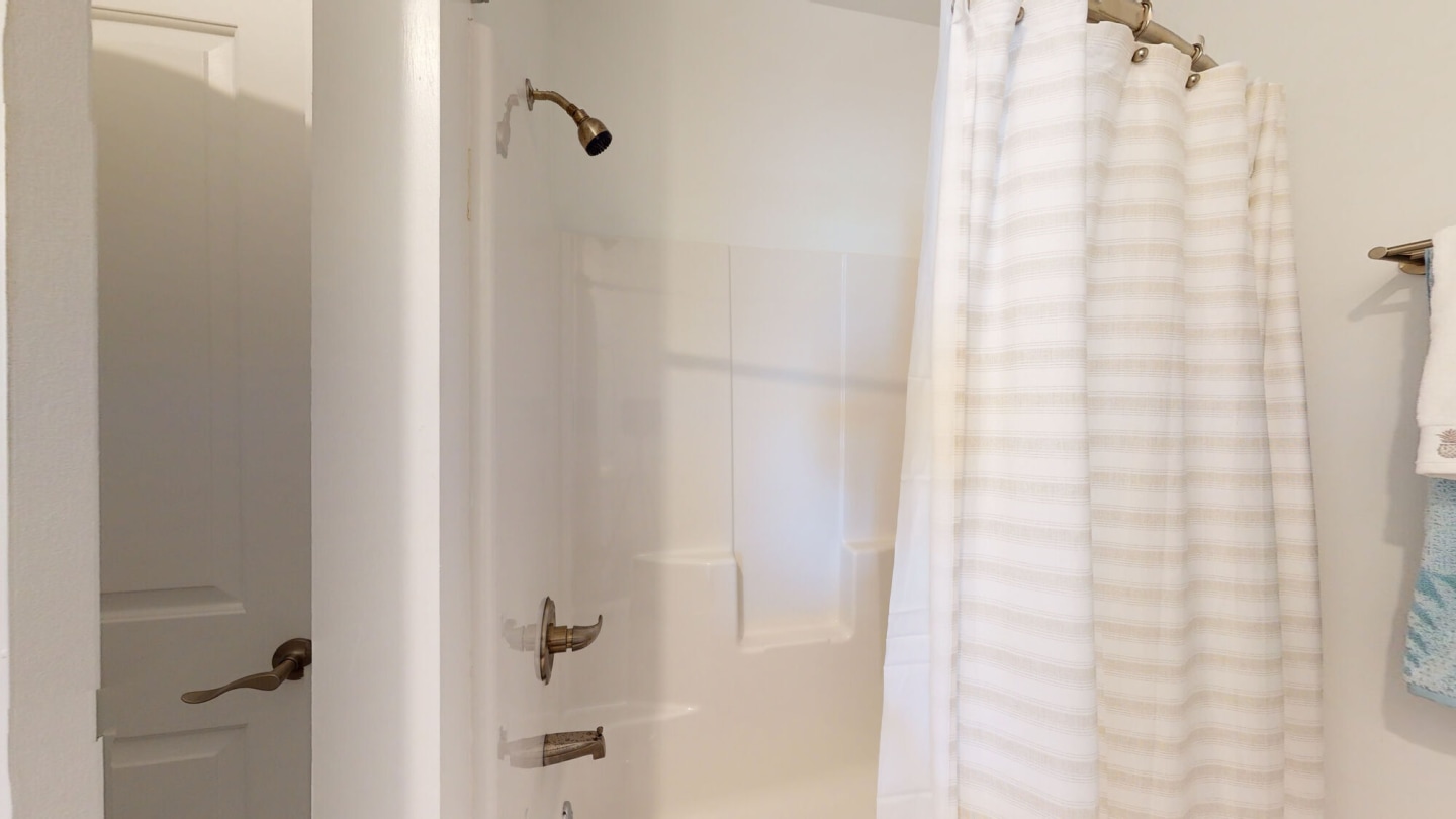 Coastal Club Apartments Image 33