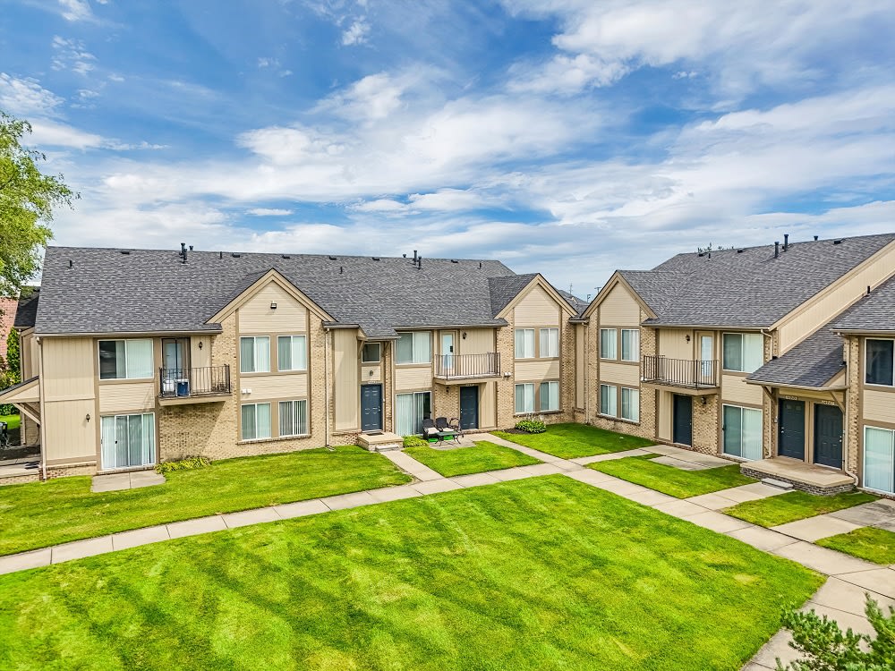 Lakeside Terraces Image 34