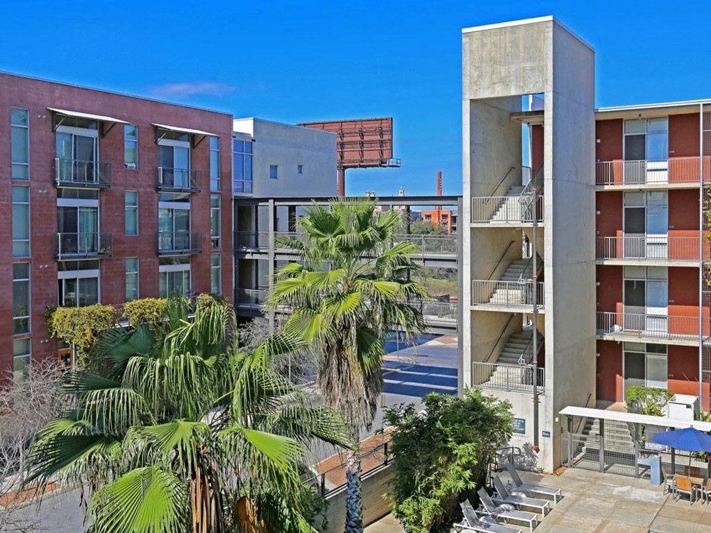 1221 Broadway Lofts Image 8