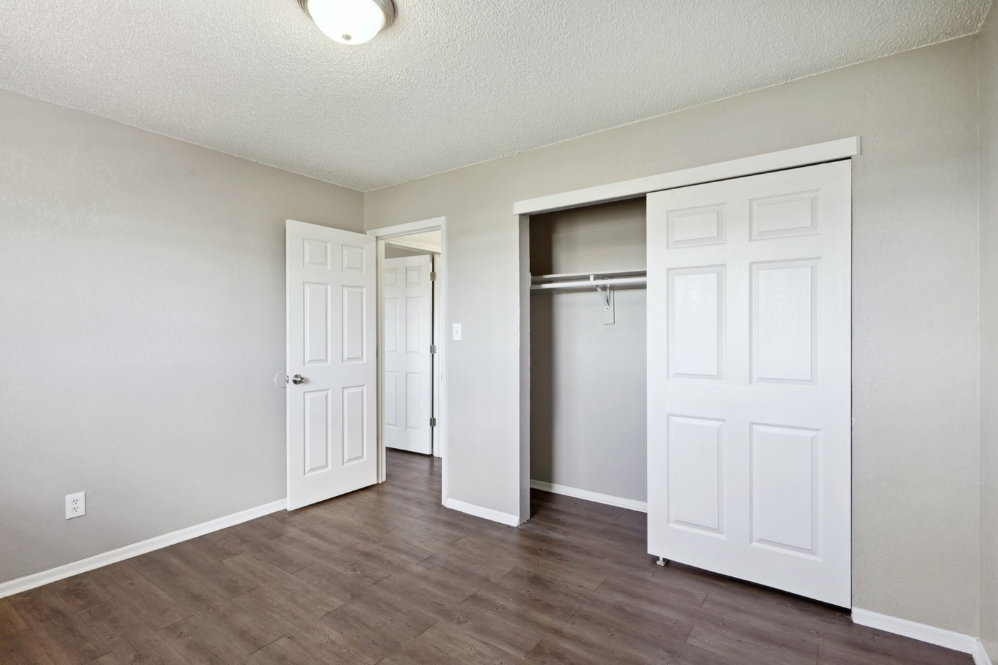 Westview Apartments Image 9