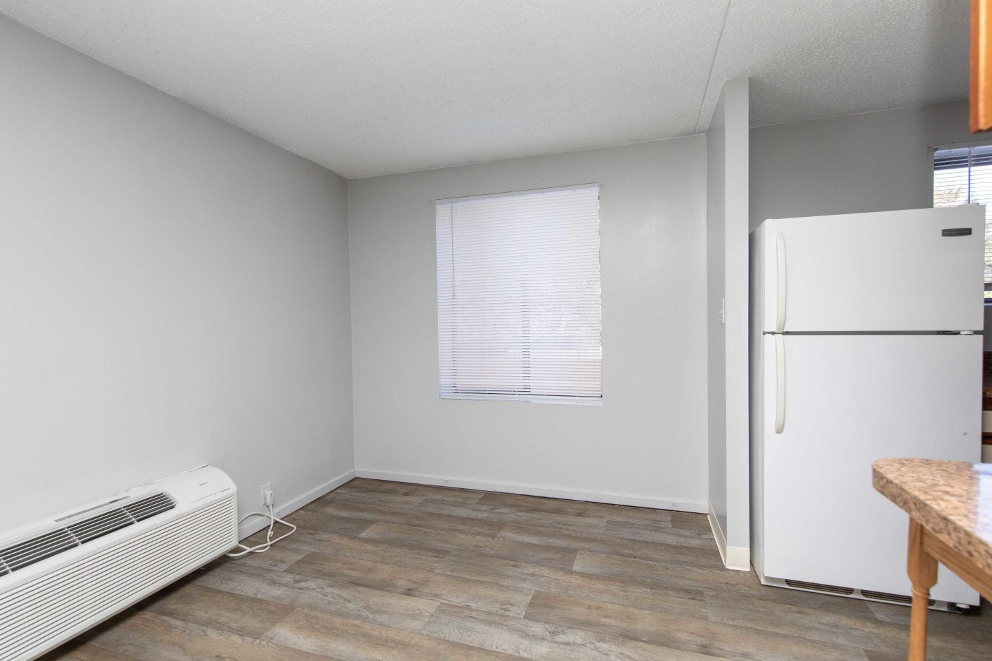 Premier Village Apartments Image 9