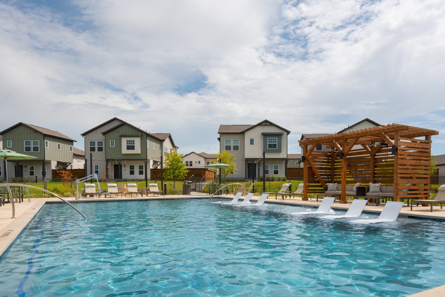 Collection Hunter Crossroads Townhomes Image 31