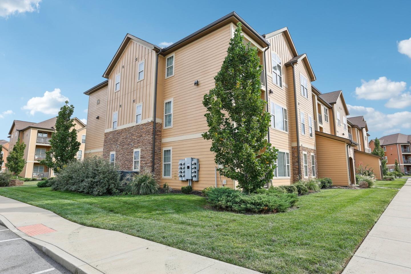 Overall Creek Apartments Image 5