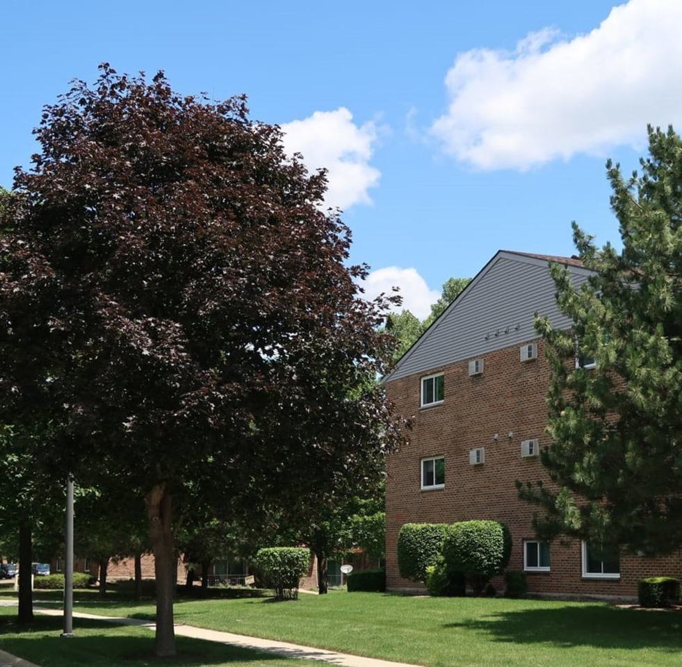 Whispering Trails Apartments Image 1