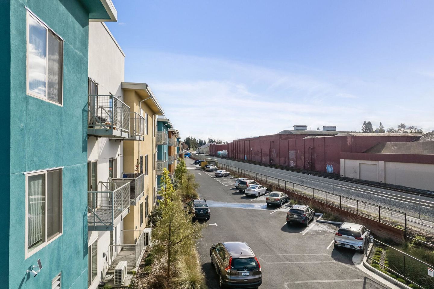 Pullman Modern Urban Apartments Image 79