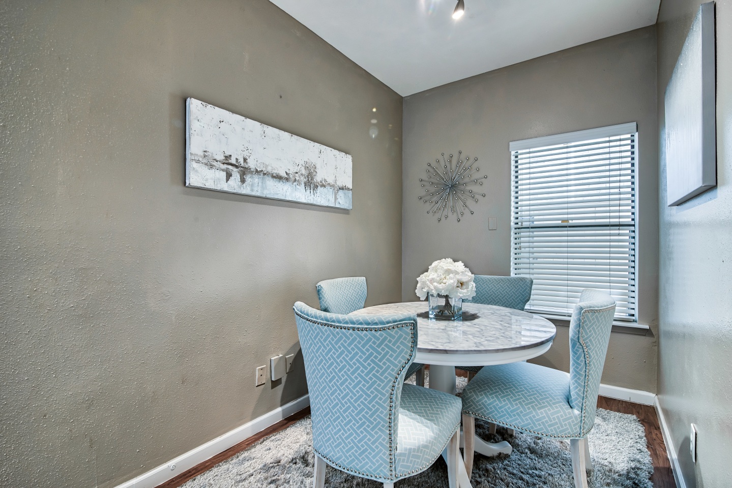 Applewood Image 20