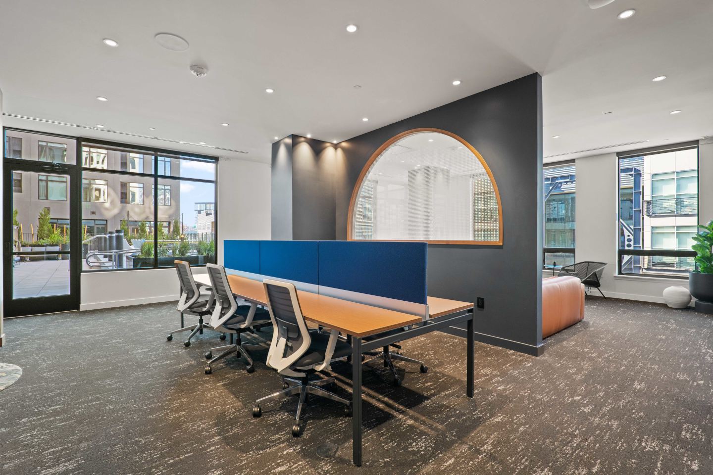 3000 Huron Image 1