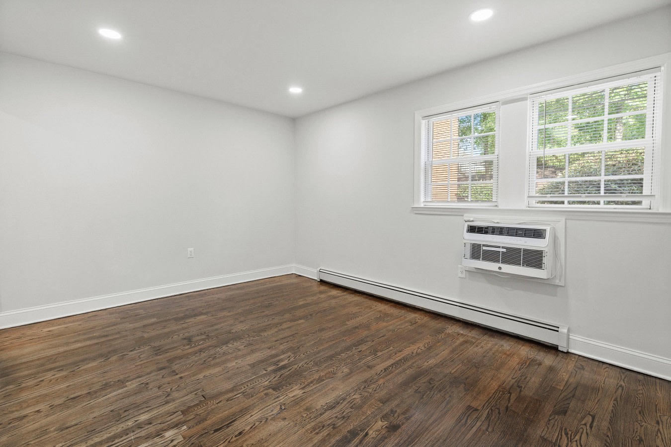 Riverview Manor Apartments Image 14