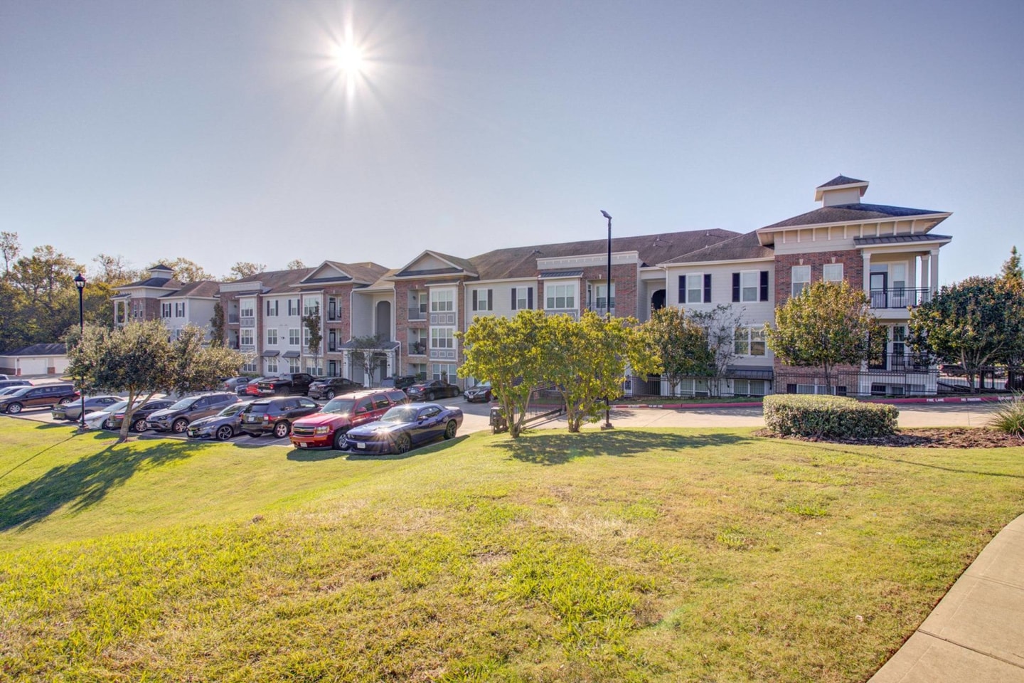 Heritage Grand at Sienna Apartments Image 2