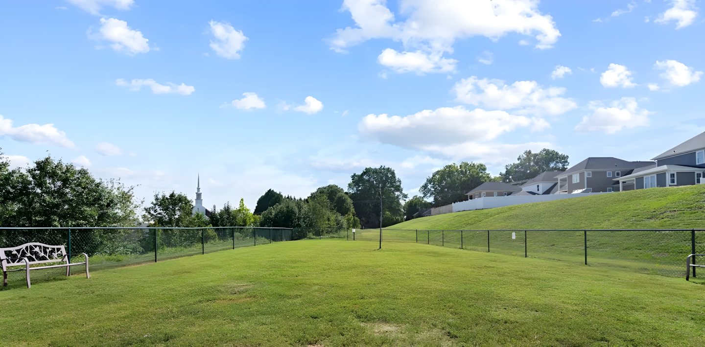 Hawks Landing Luxury Apartments Image 19