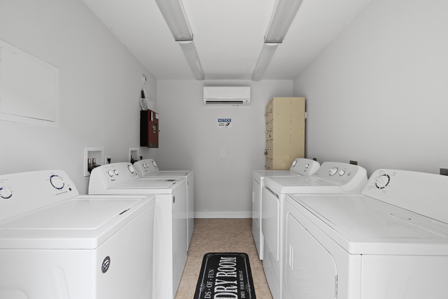 Island Villas Image 32