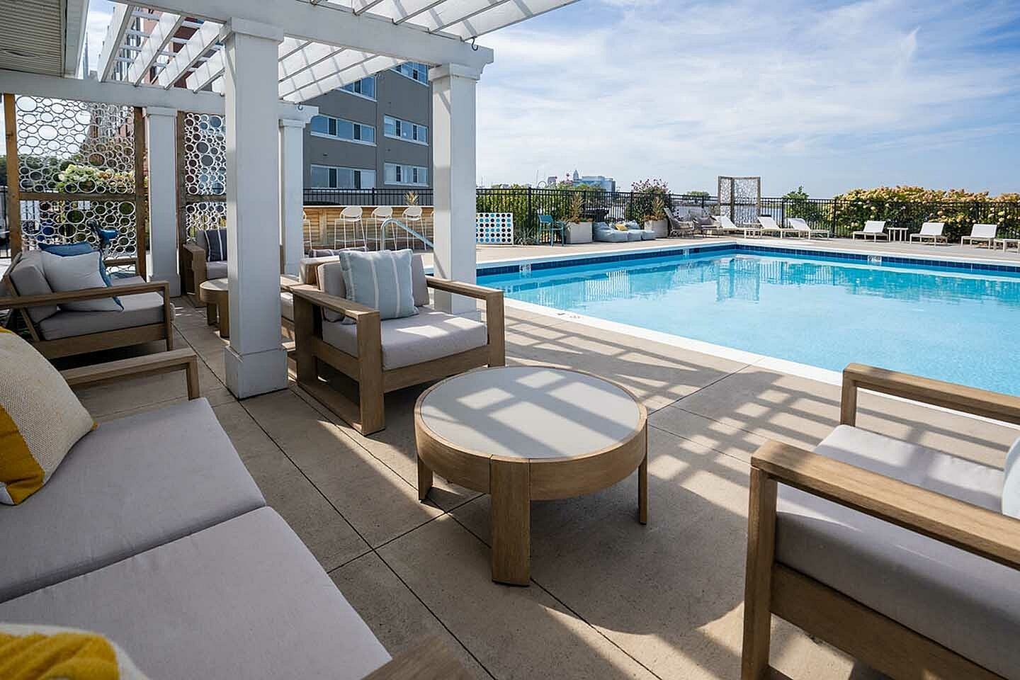 The Shoreline Apartments Image 16