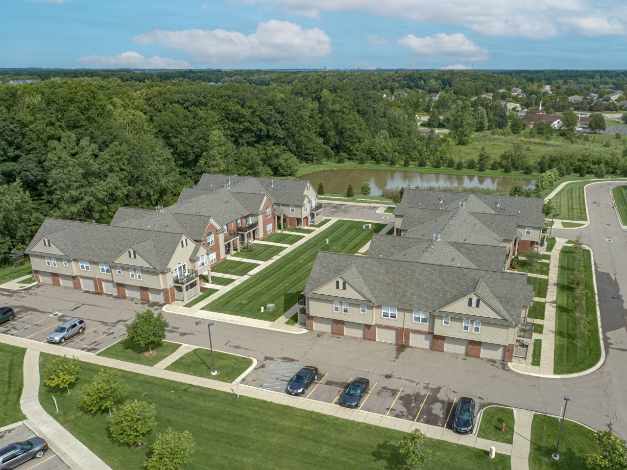 Legends Rosewood Village Image 4