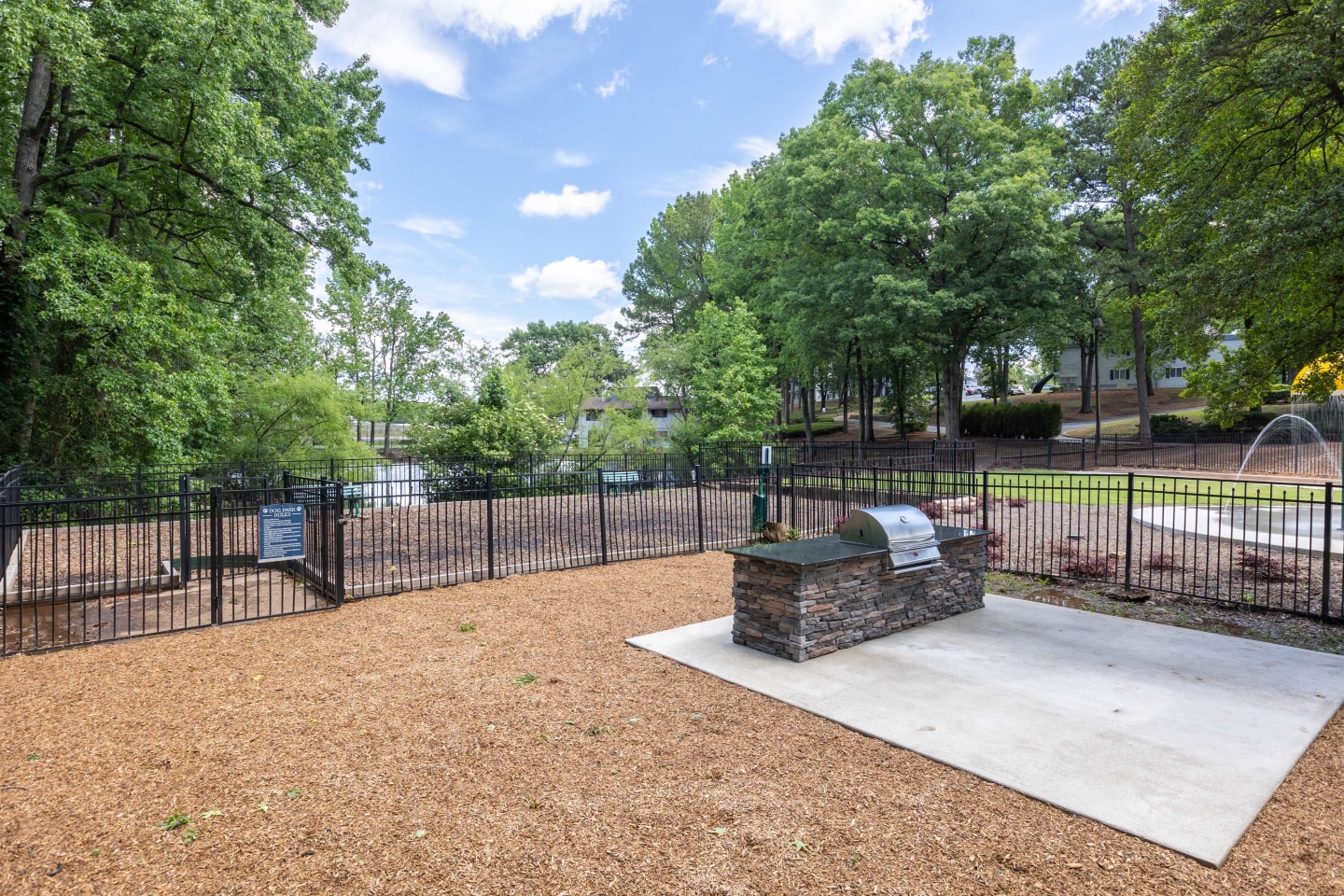 Somerset Apartments Image 11