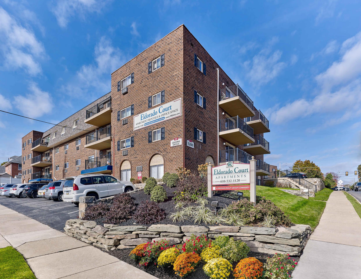 Eldorado Court Apartments Image 1