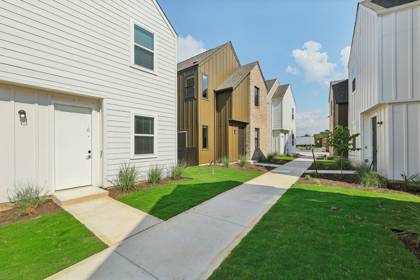 Casitas at Plum Creek Image 5